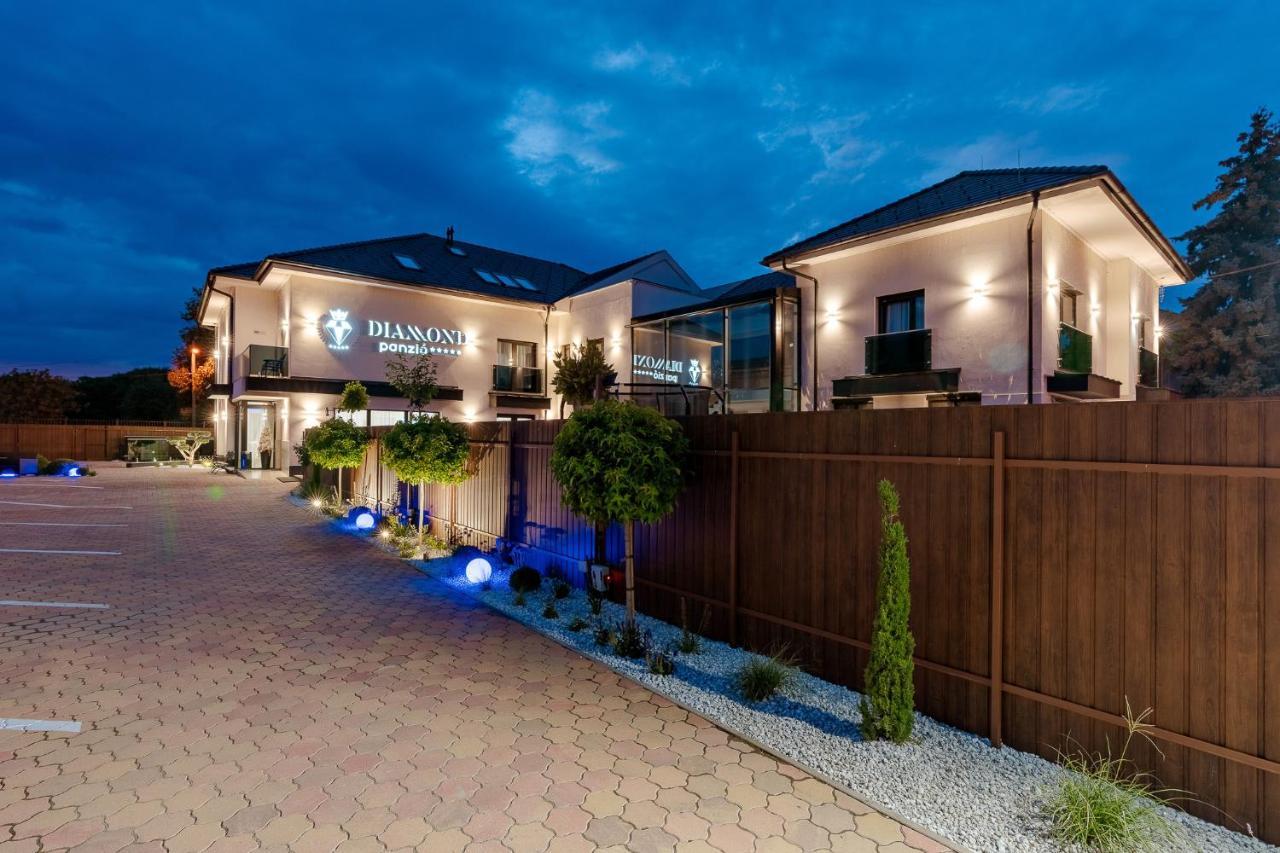 Diamond Panzio Bed & Breakfast Hajduszoboszlo Exterior photo
