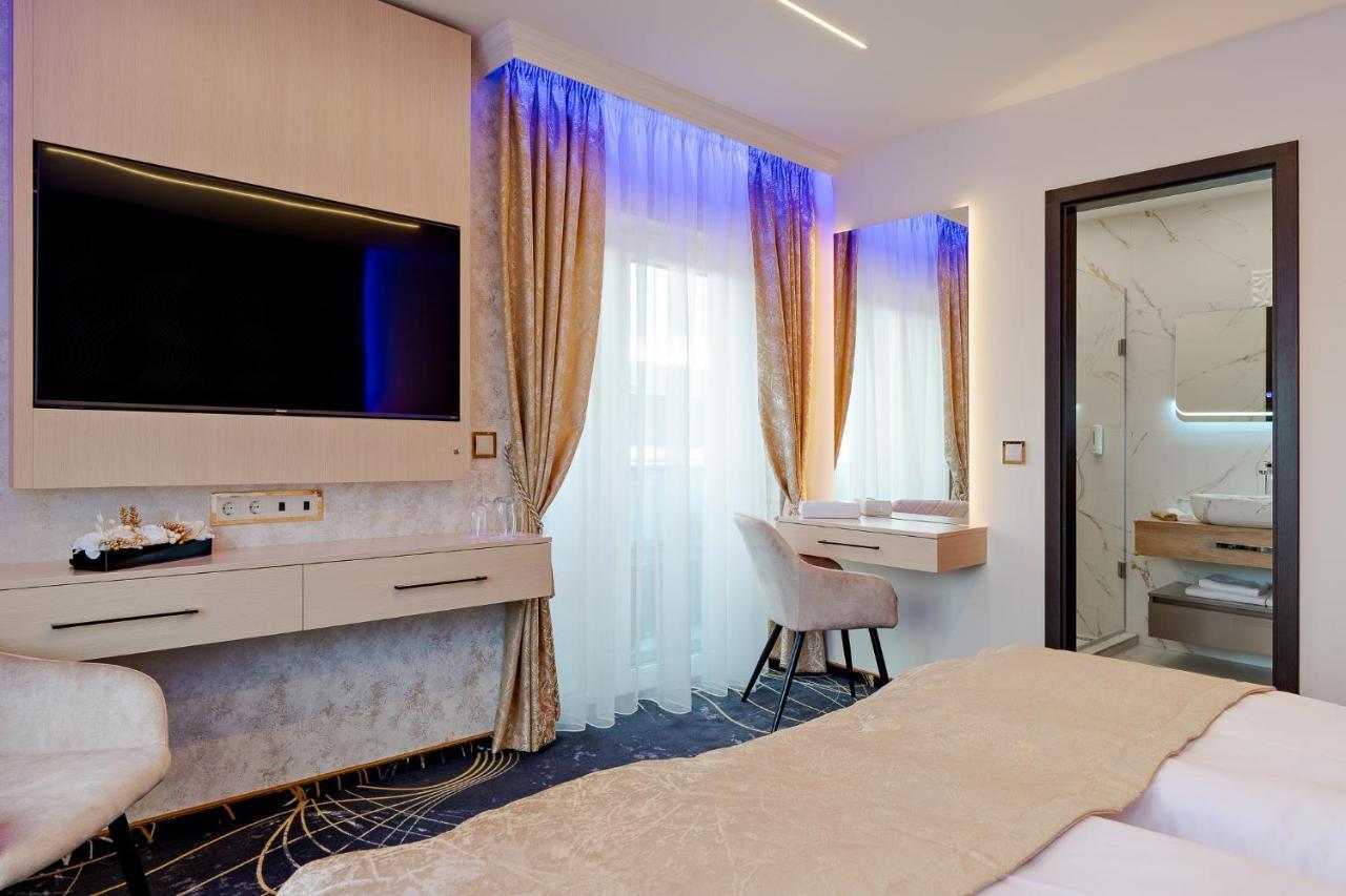 Diamond Panzio Bed & Breakfast Hajduszoboszlo Exterior photo