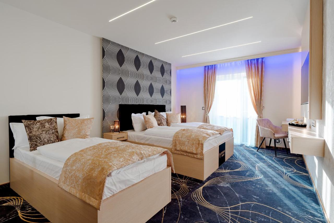 Diamond Panzio Bed & Breakfast Hajduszoboszlo Exterior photo